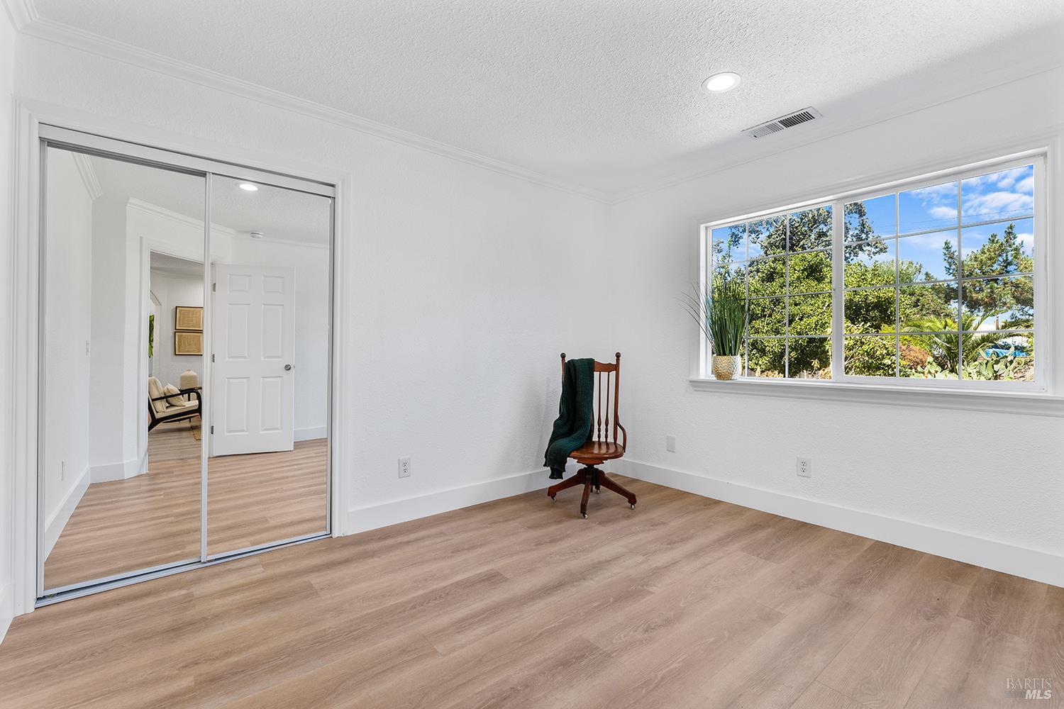 126 W Robles Avenue Santa Rosa CA 95407