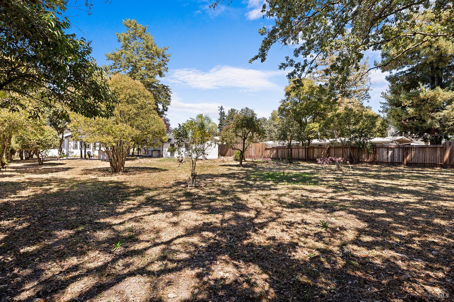 126 W Robles Avenue Santa Rosa CA 95407
