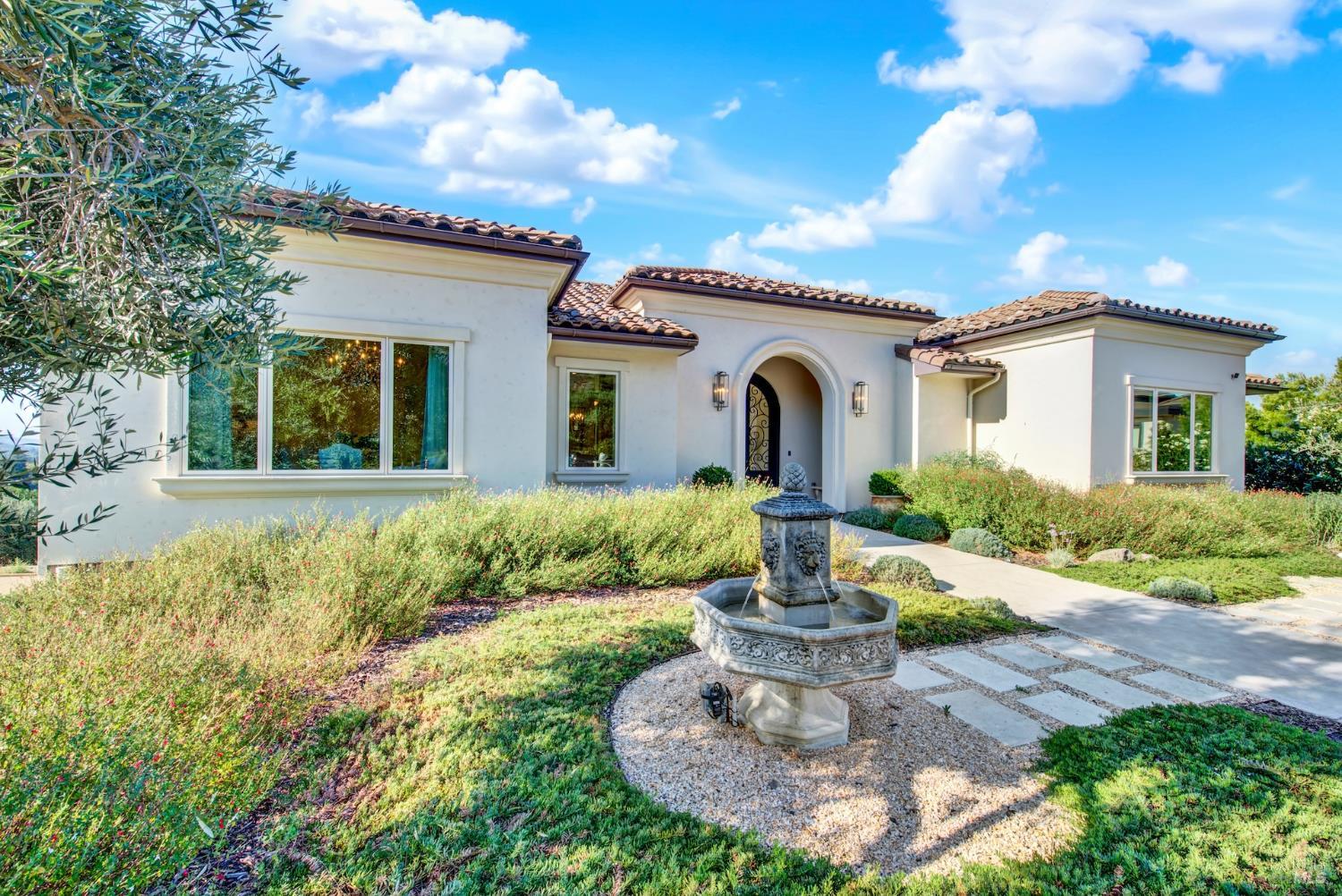 165 Canyon Place Napa CA 94558