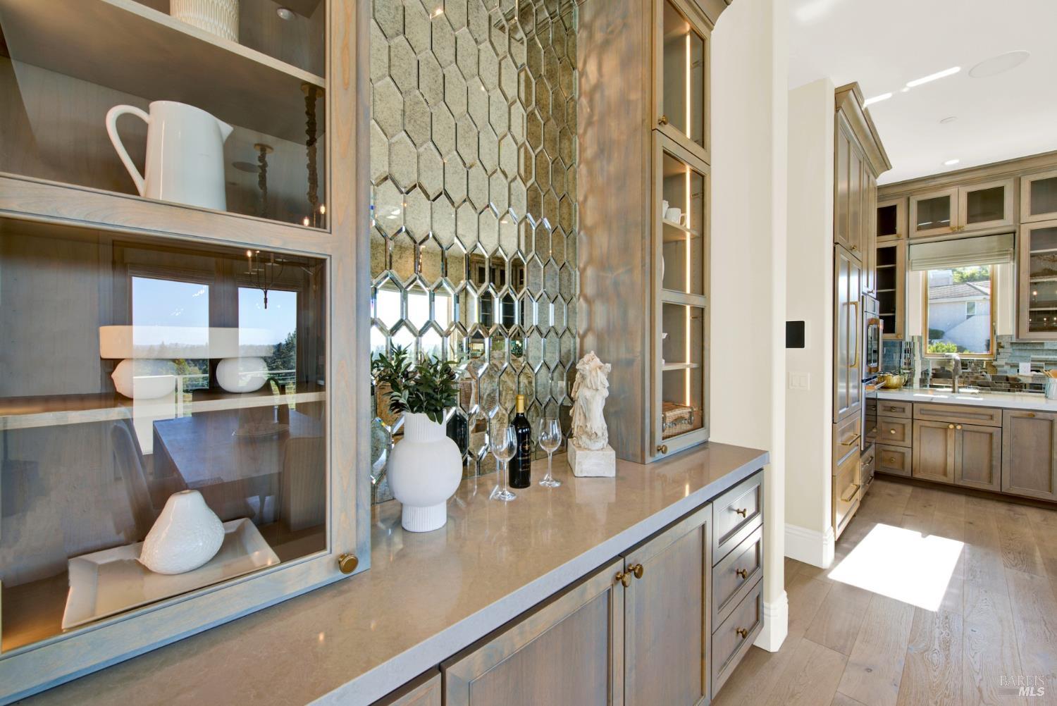 165 Canyon Place Napa CA 94558