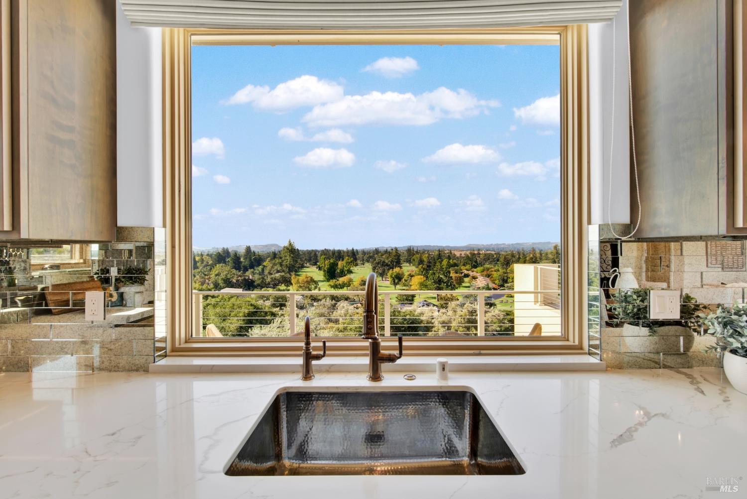 165 Canyon Place Napa CA 94558