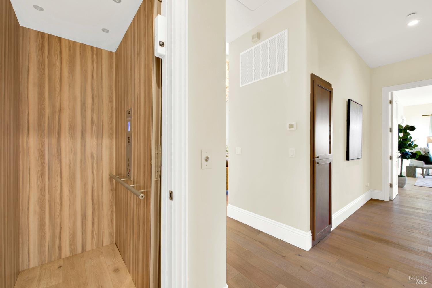165 Canyon Place Napa CA 94558