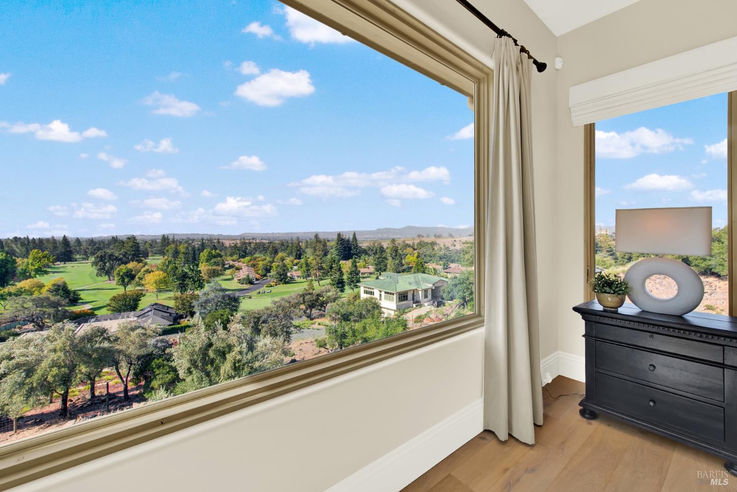 165 Canyon Place Napa CA 94558