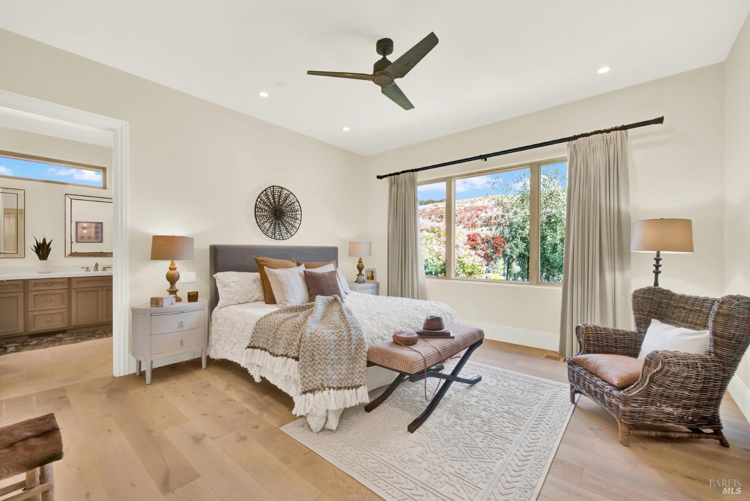 165 Canyon Place Napa CA 94558