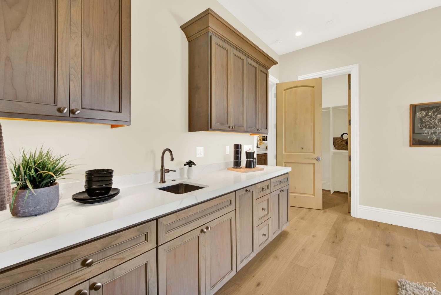 165 Canyon Place Napa CA 94558