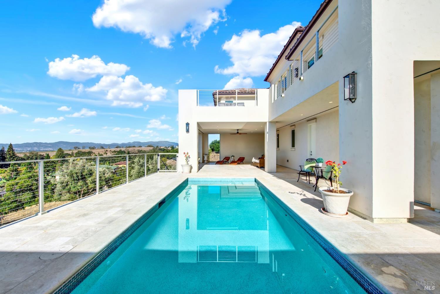 165 Canyon Place Napa CA 94558