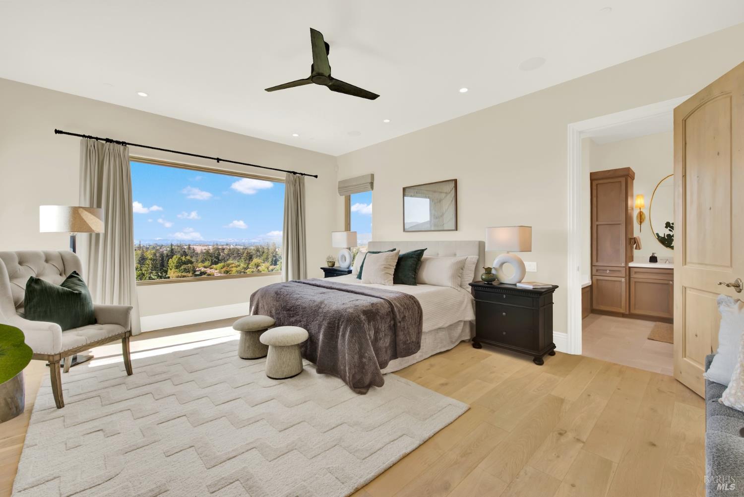 165 Canyon Place Napa CA 94558