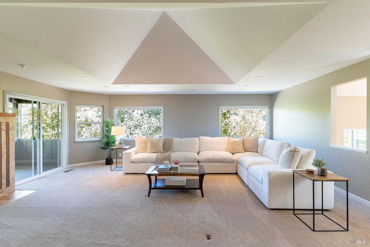 2851 Pinewood Drive Napa CA 94558