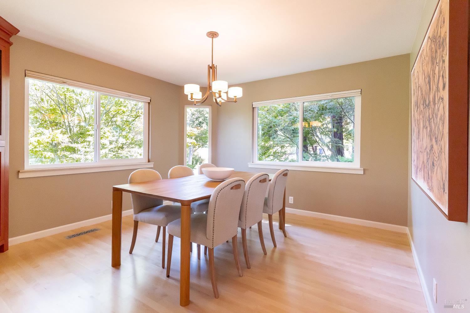 2851 Pinewood Drive Napa CA 94558