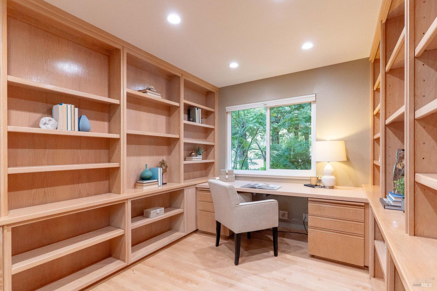2851 Pinewood Drive Napa CA 94558