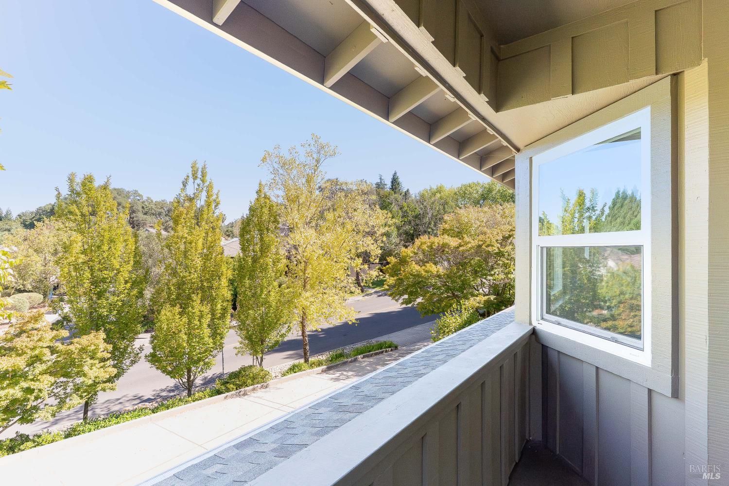 2851 Pinewood Drive Napa CA 94558