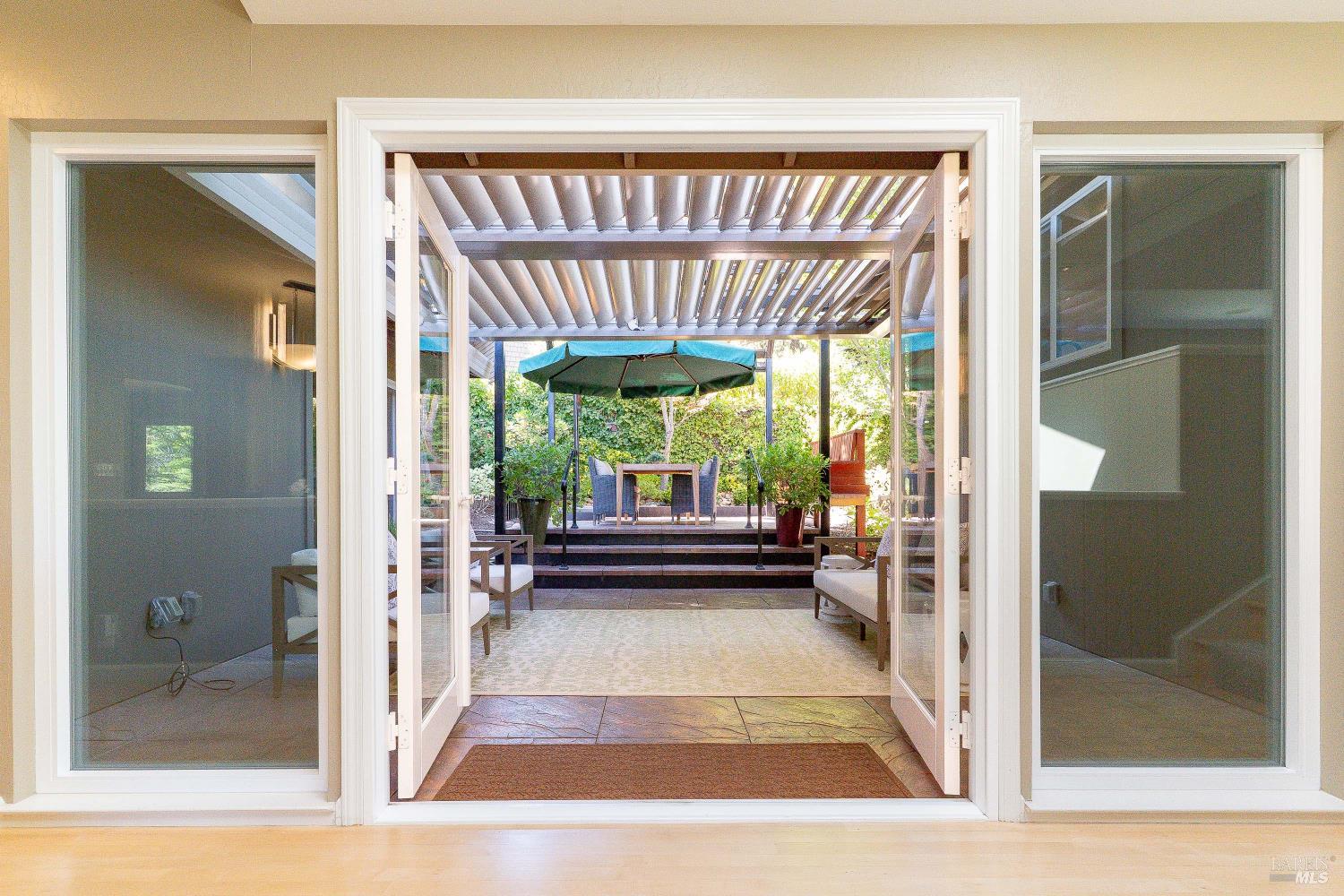 2851 Pinewood Drive Napa CA 94558