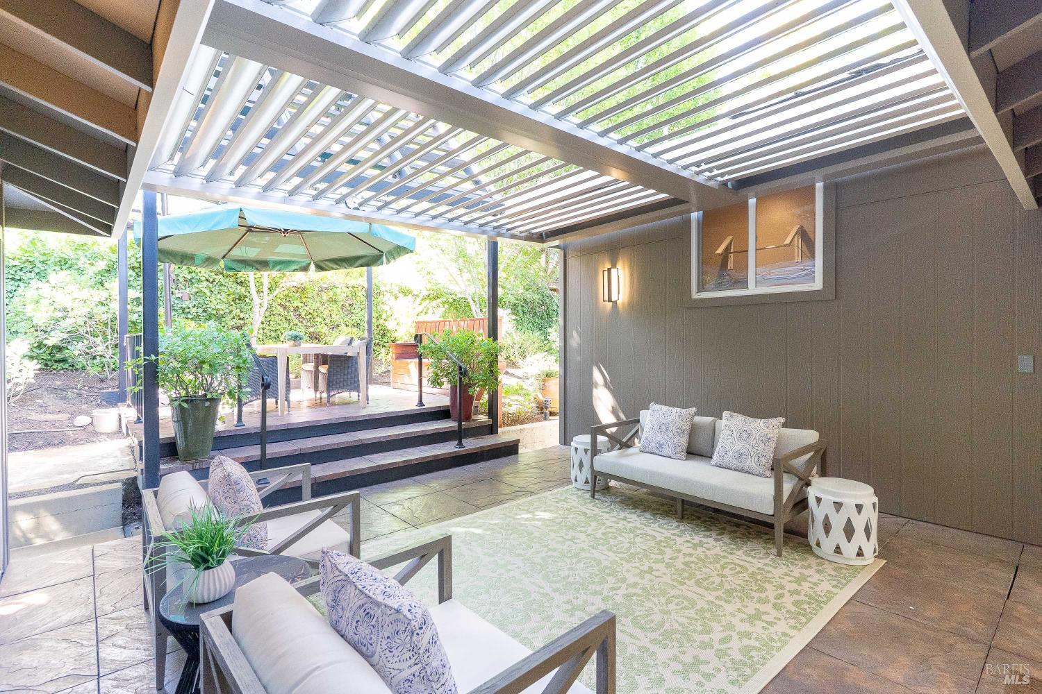2851 Pinewood Drive Napa CA 94558