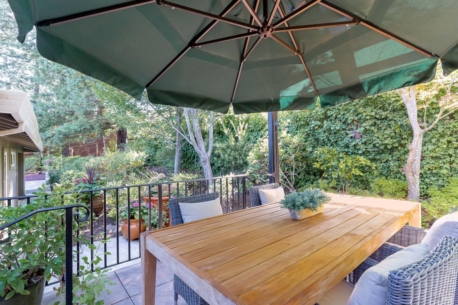 2851 Pinewood Drive Napa CA 94558