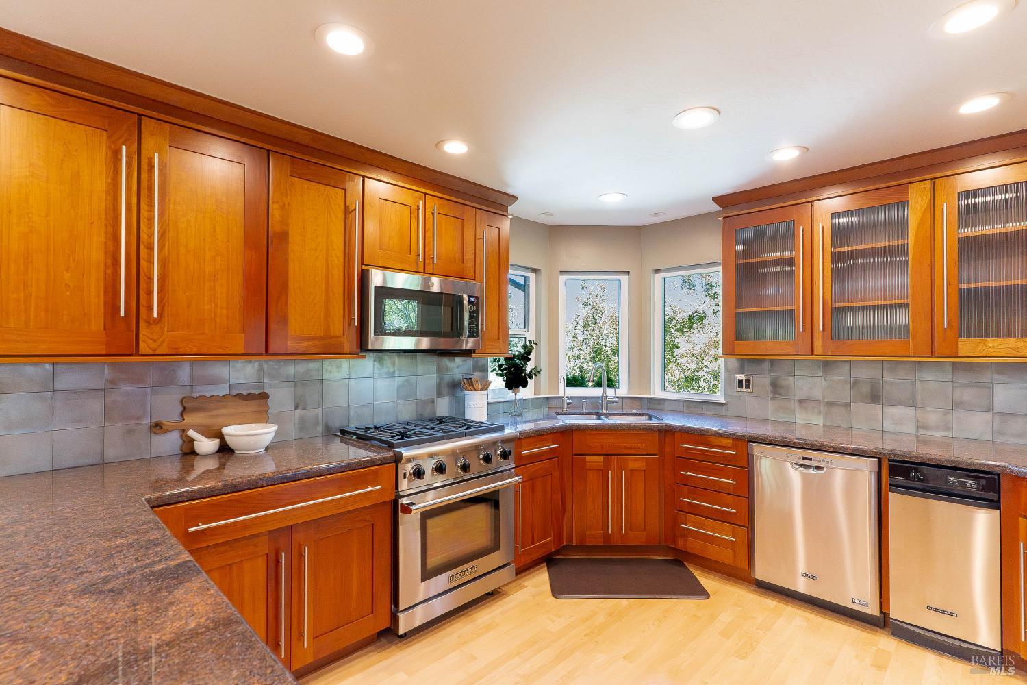 2851 Pinewood Drive Napa CA 94558