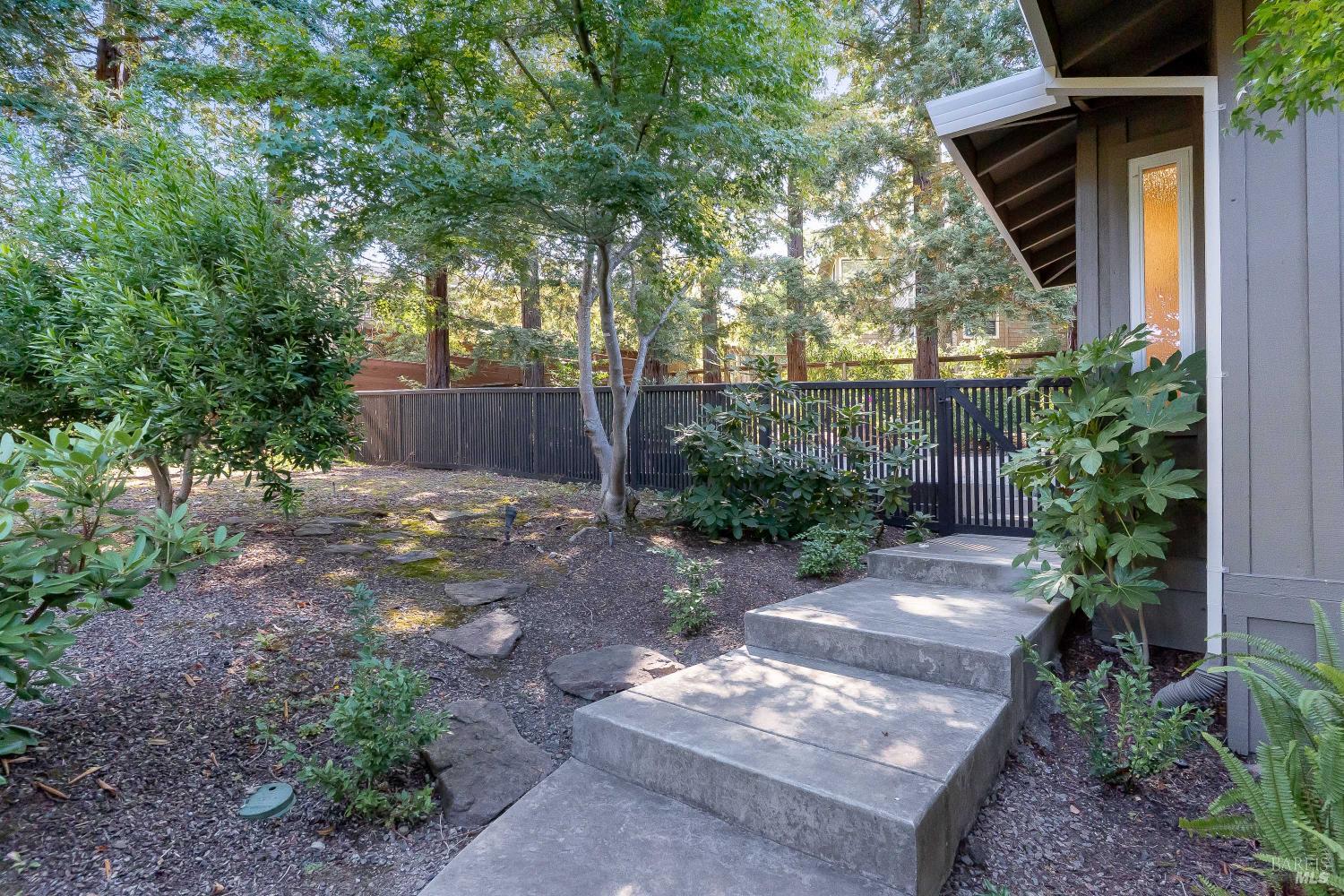 2851 Pinewood Drive Napa CA 94558