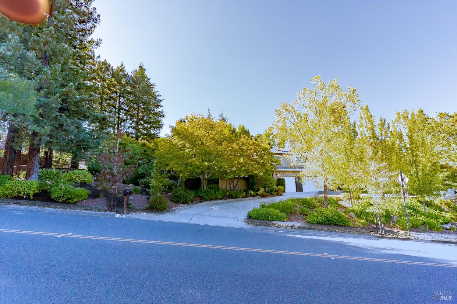 2851 Pinewood Drive Napa CA 94558