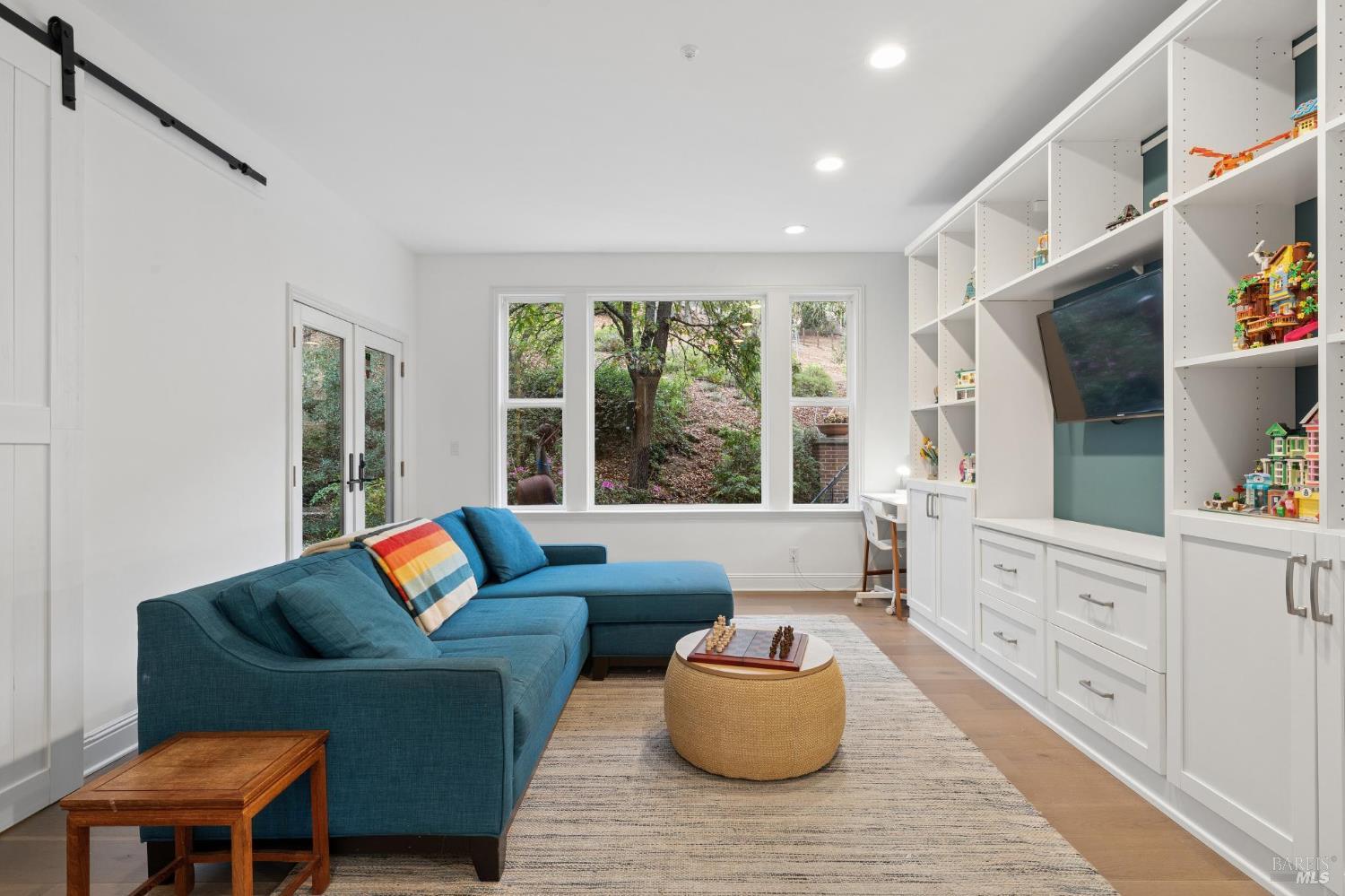 30 Oak Shade Lane Novato CA 94945