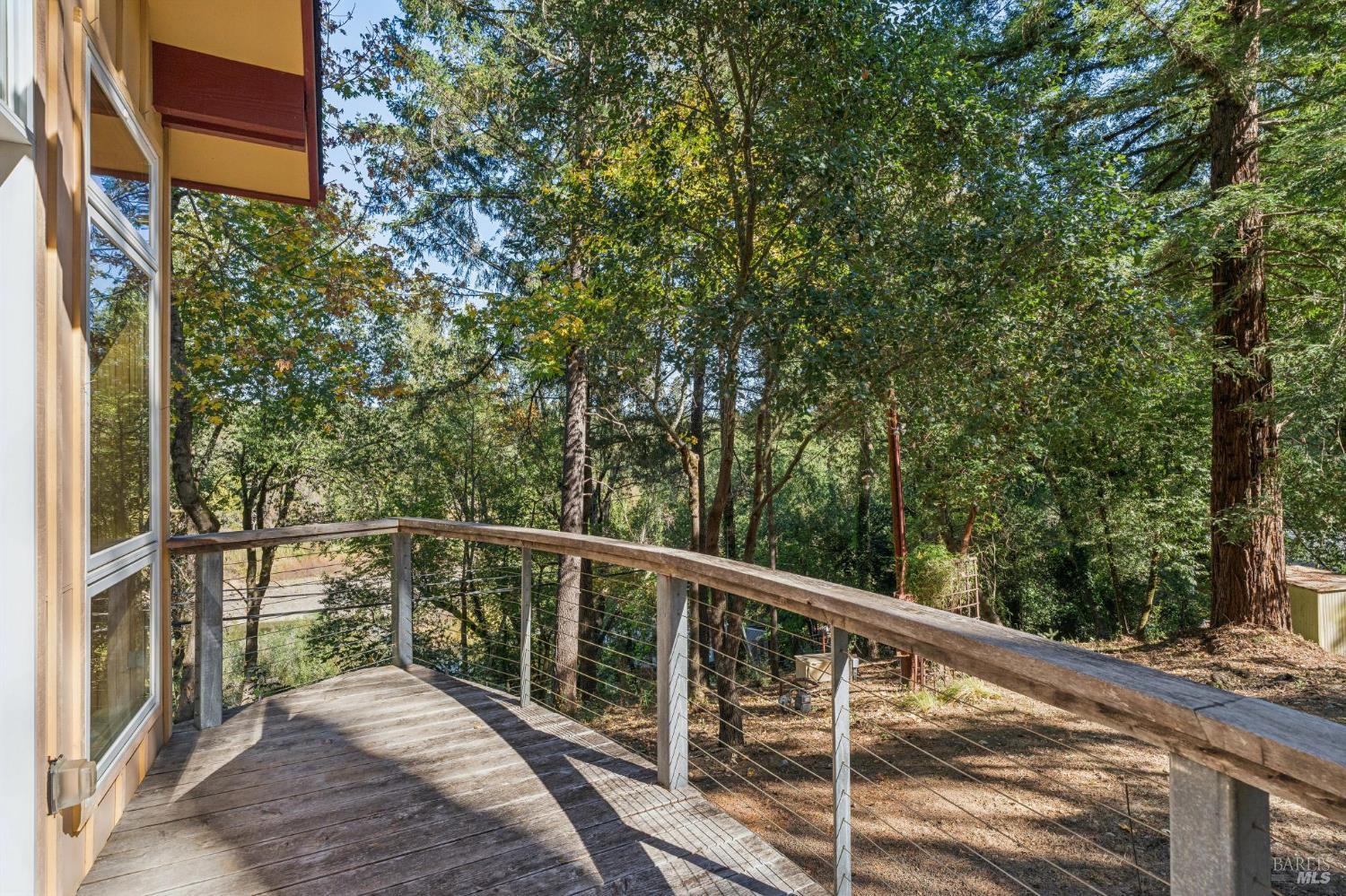 1840 Redwood Drive Healdsburg CA 95448