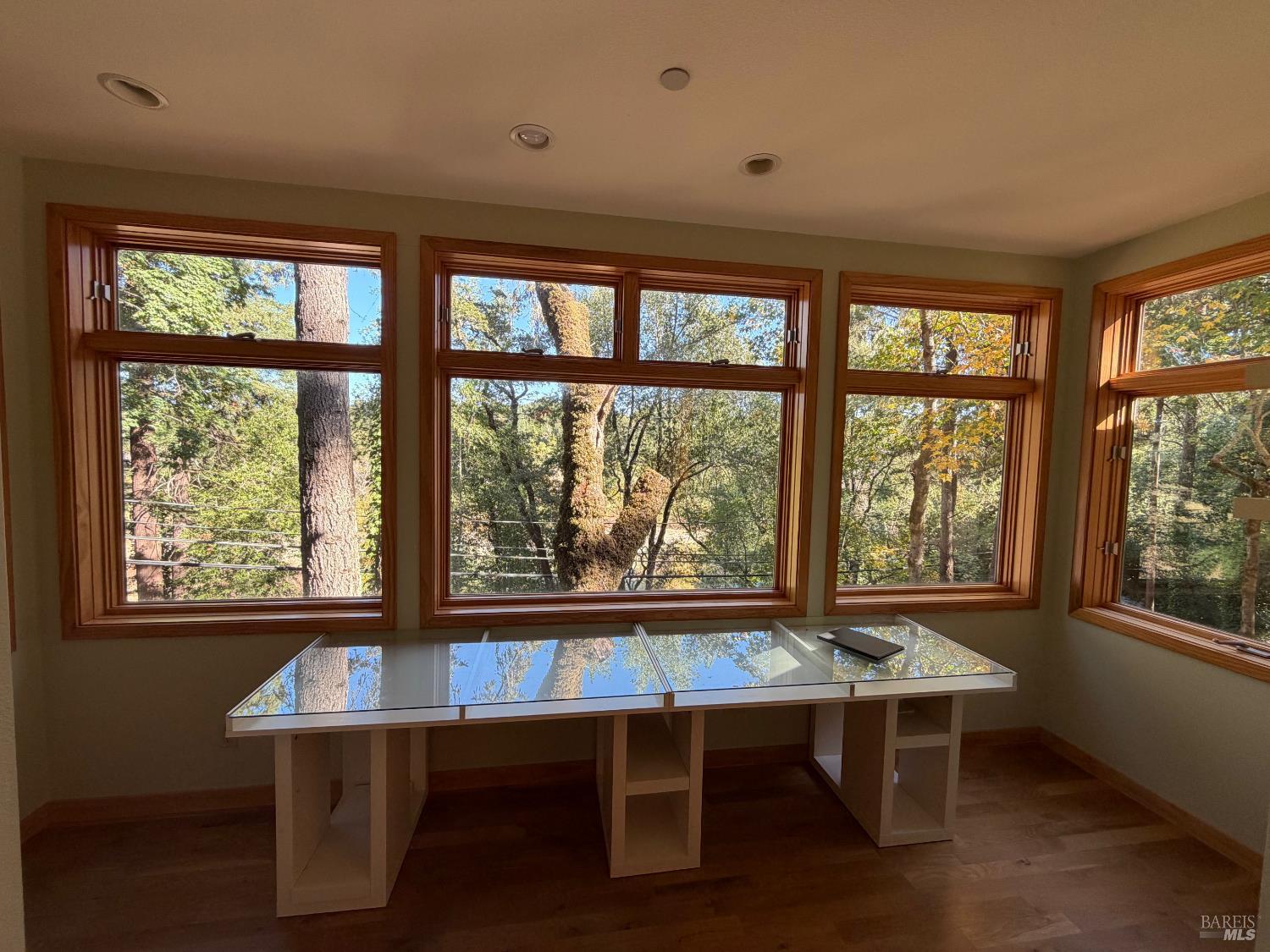 1840 Redwood Drive Healdsburg CA 95448