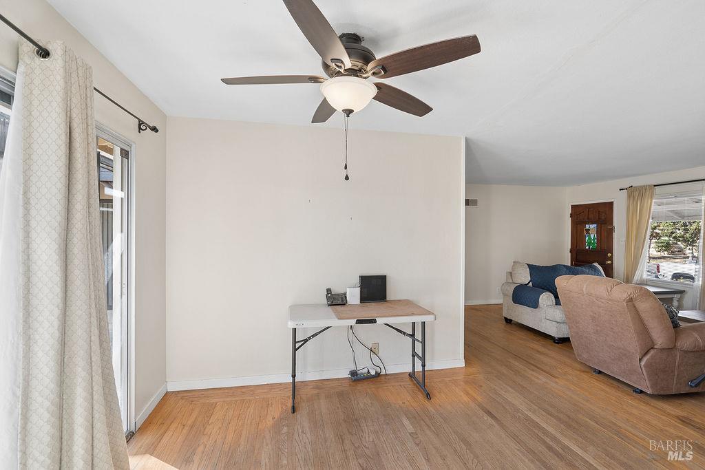 1160 Oakwood Avenue Vallejo CA 94591