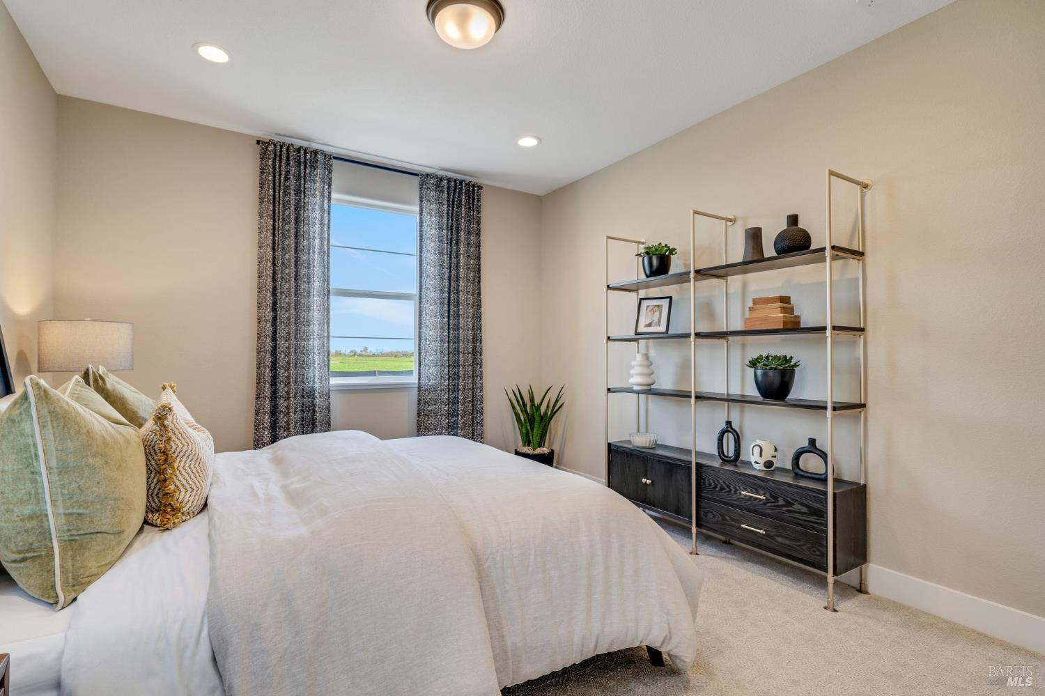 813 Fallen Leaf Lane Oakley CA 94561
