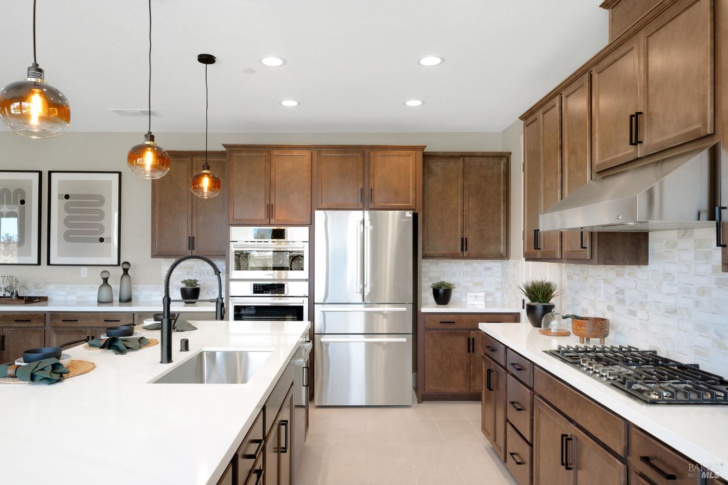 813 Fallen Leaf Lane Oakley CA 94561