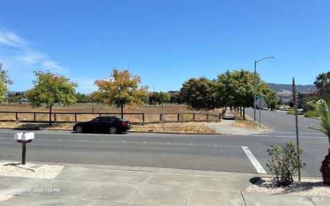 2543 Silver Spur Drive Santa Rosa CA 95407