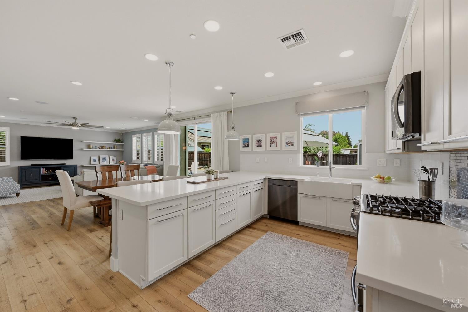 124 Shubin Way Vacaville CA 95687