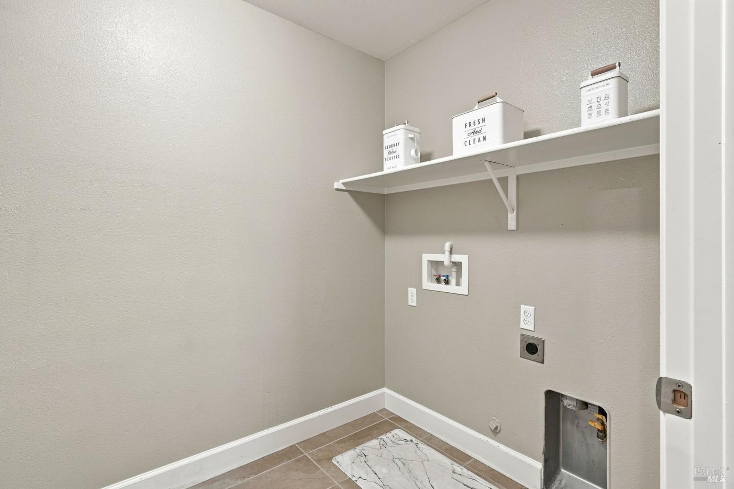 7042 Cardinal Court Vacaville CA 95687