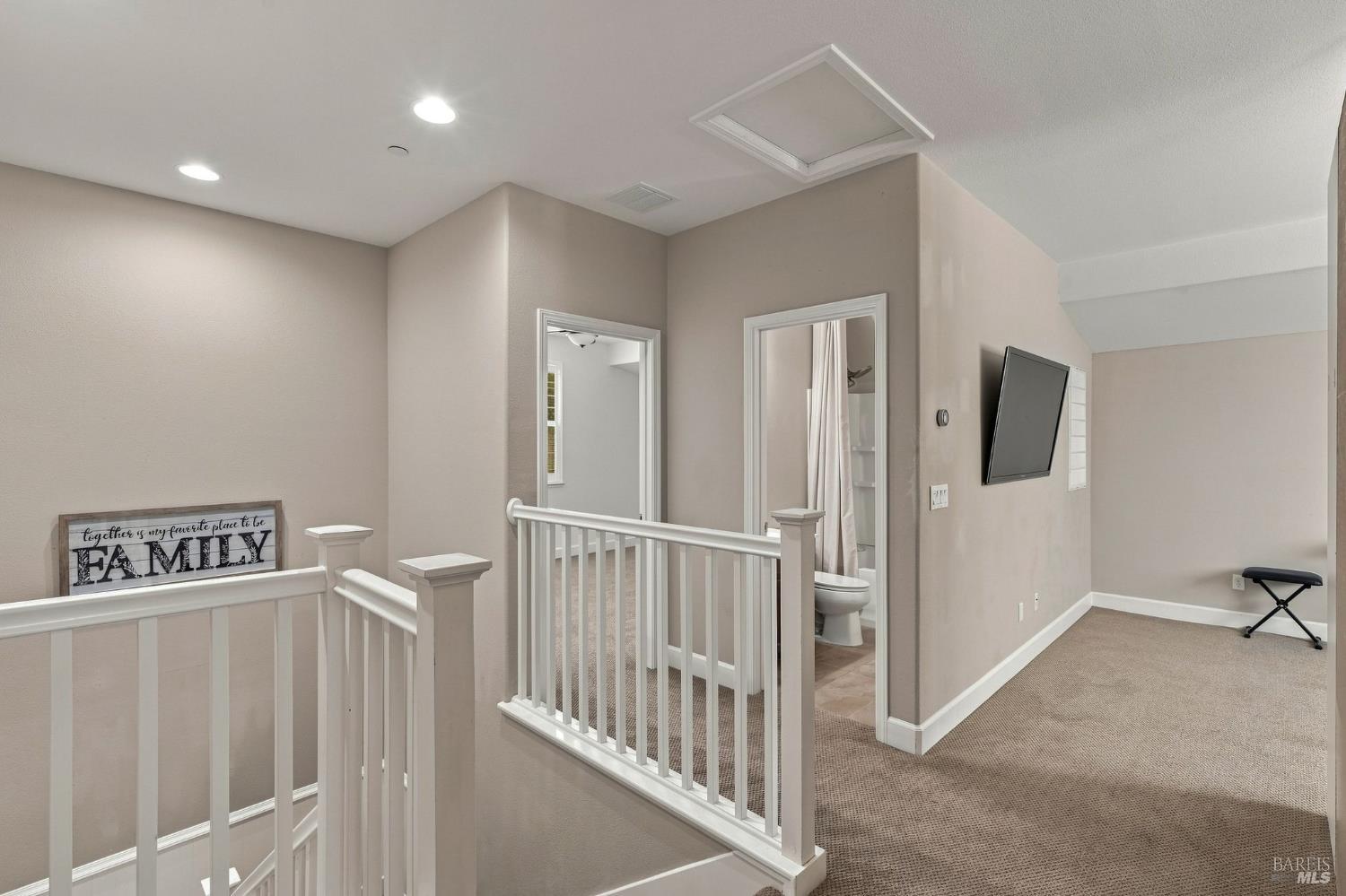 7042 Cardinal Court Vacaville CA 95687