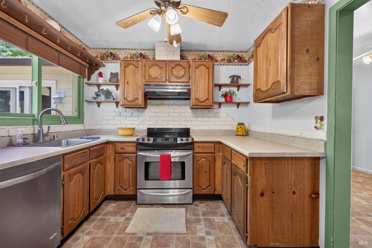 5870 Cuneo Court Santa Rosa CA 95401