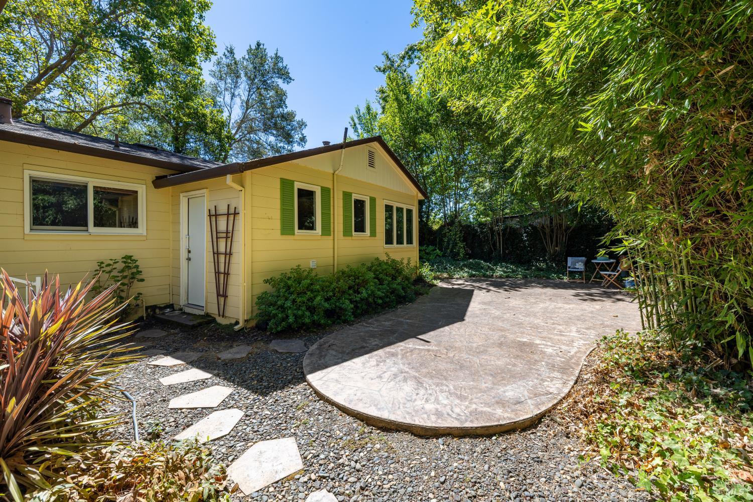 5870 Cuneo Court Santa Rosa CA 95401