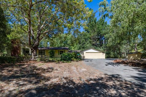 5870 Cuneo Court Santa Rosa CA 95401