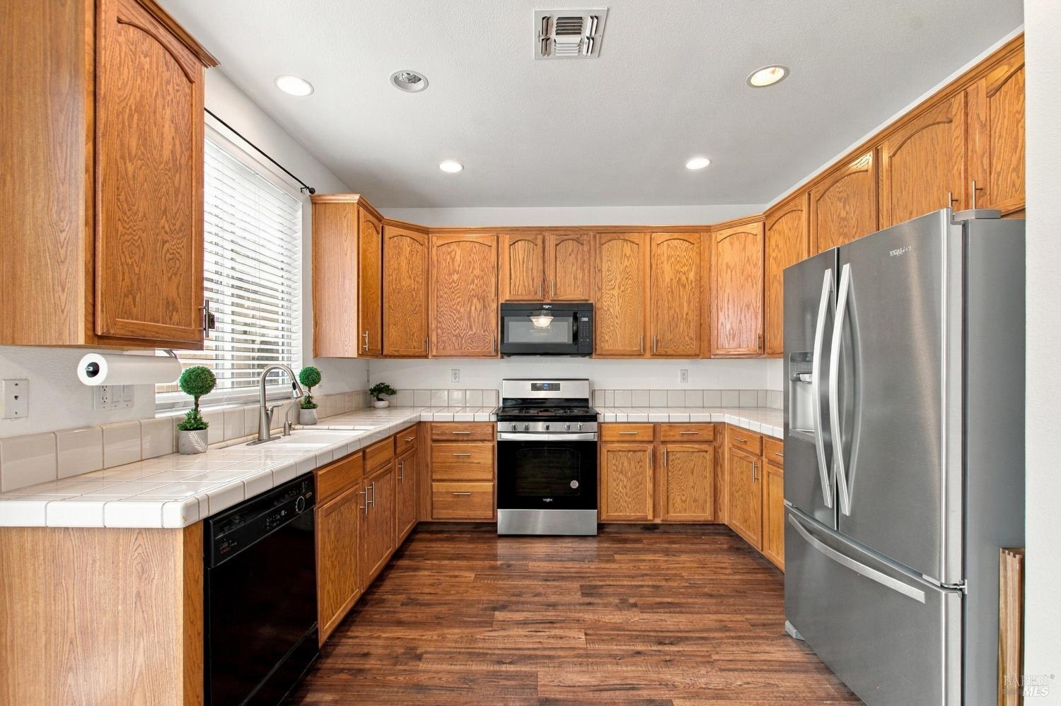 1728 Newark Lane Suisun City CA 94585
