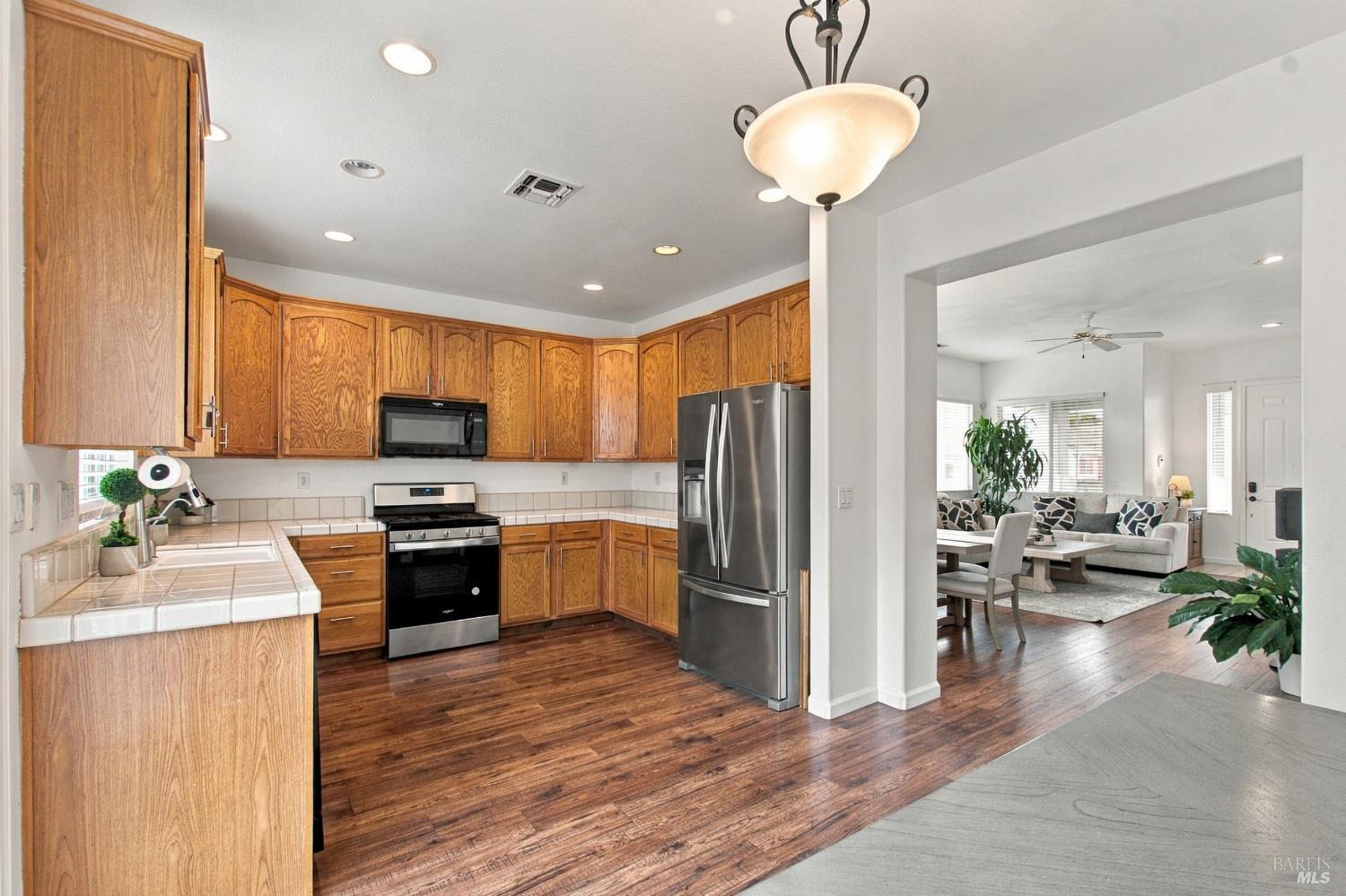 1728 Newark Lane Suisun City CA 94585