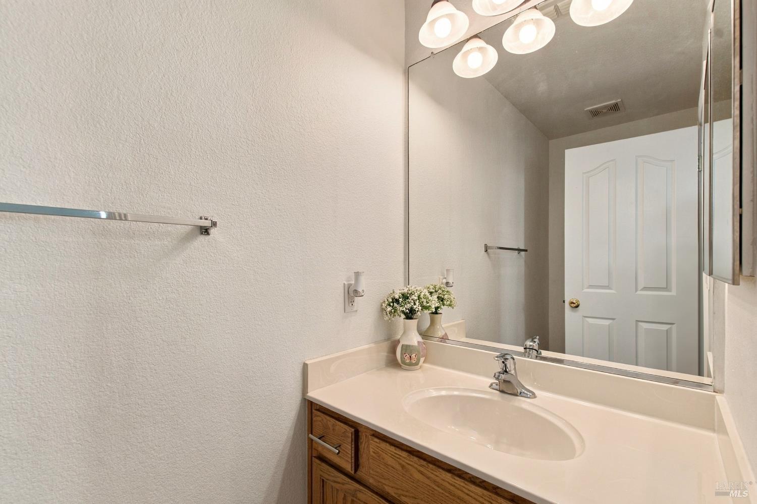 1728 Newark Lane Suisun City CA 94585