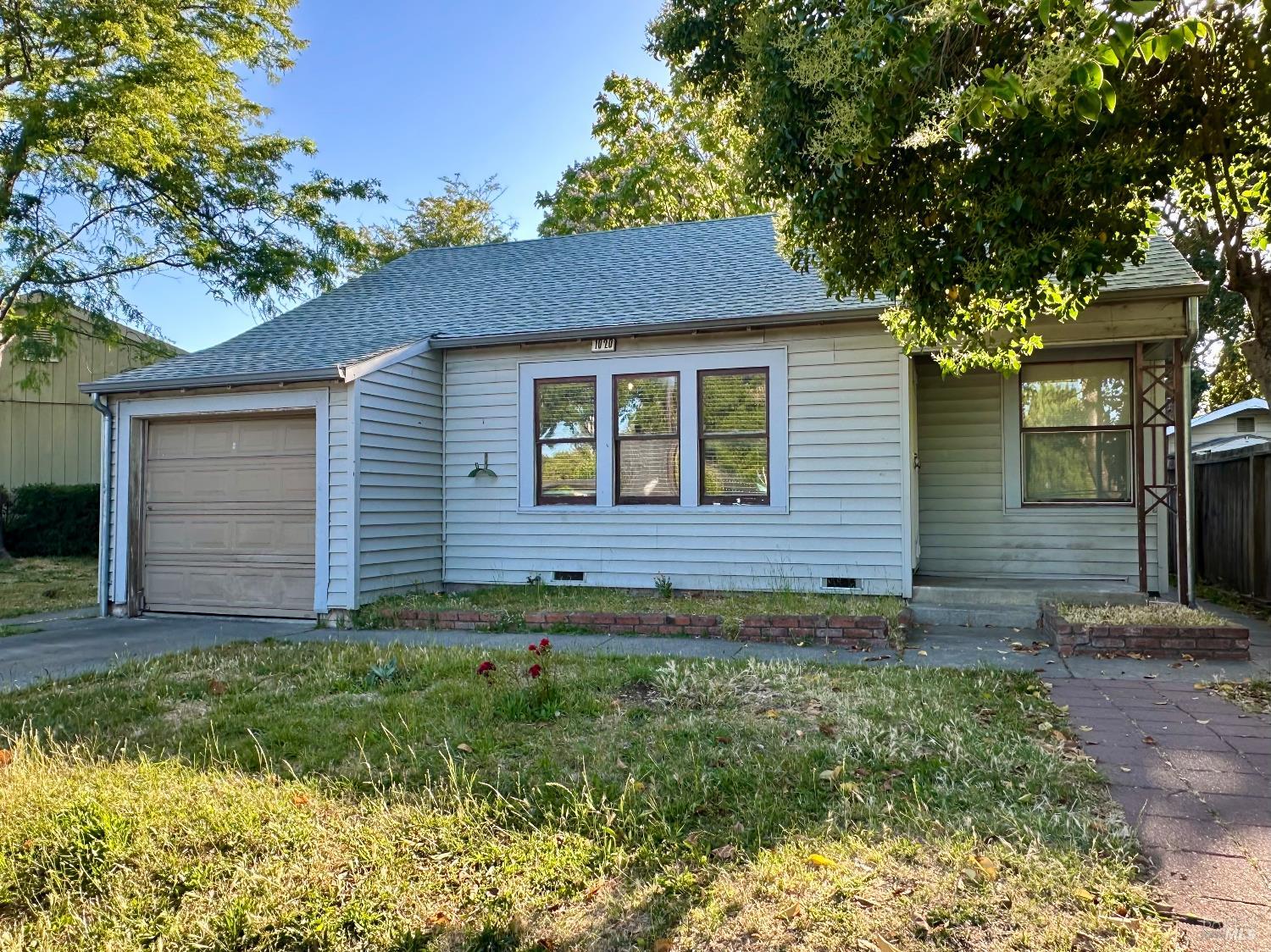 1020 Temple Avenue Santa Rosa CA 95404