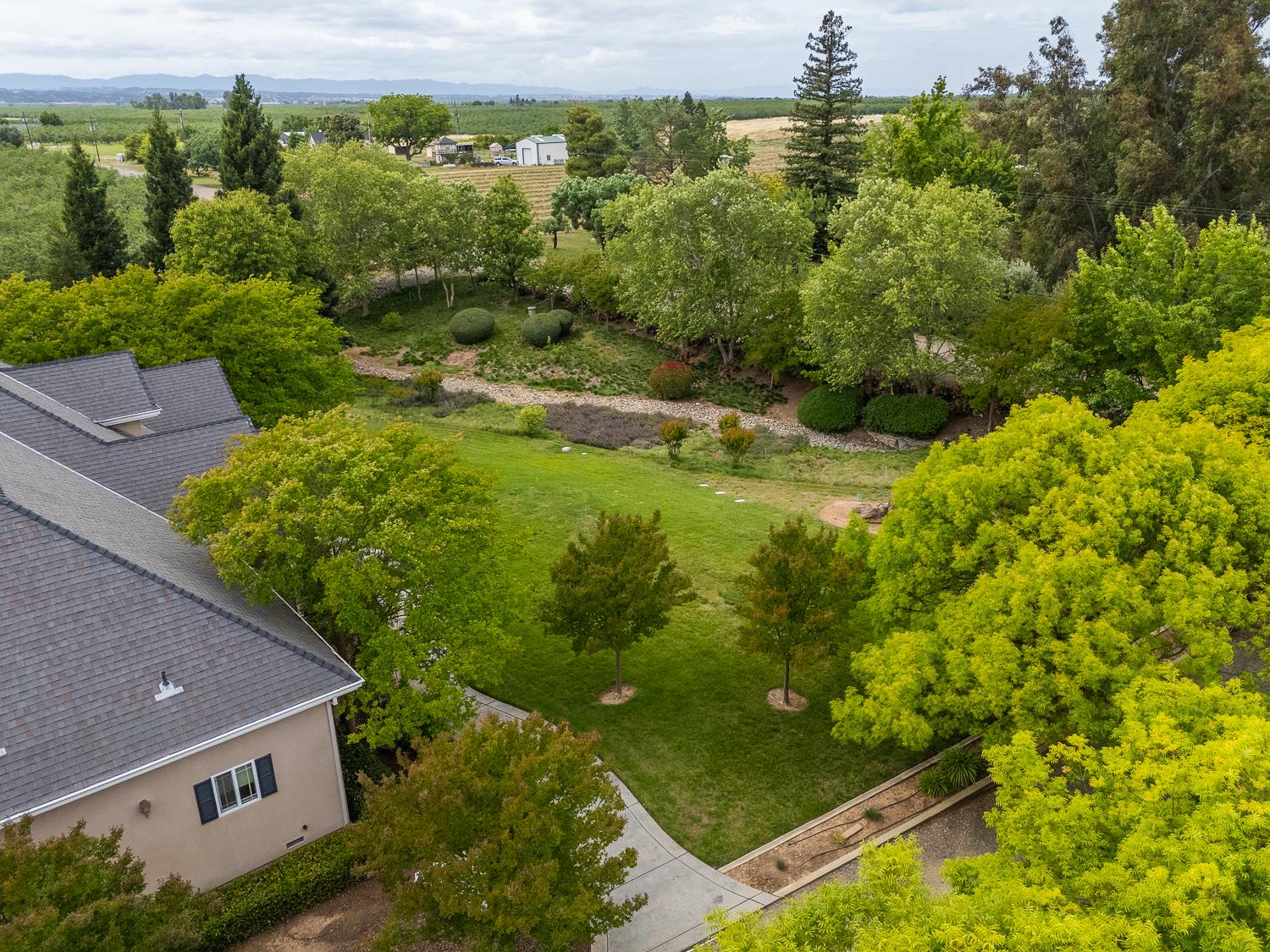 6640 Harrington Arbuckle CA 95912