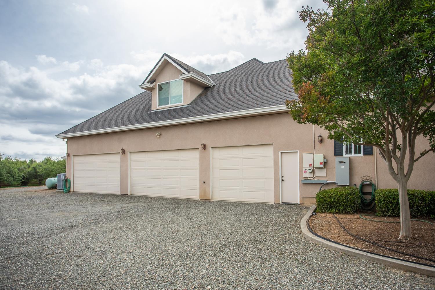 6640 Harrington Arbuckle CA 95912
