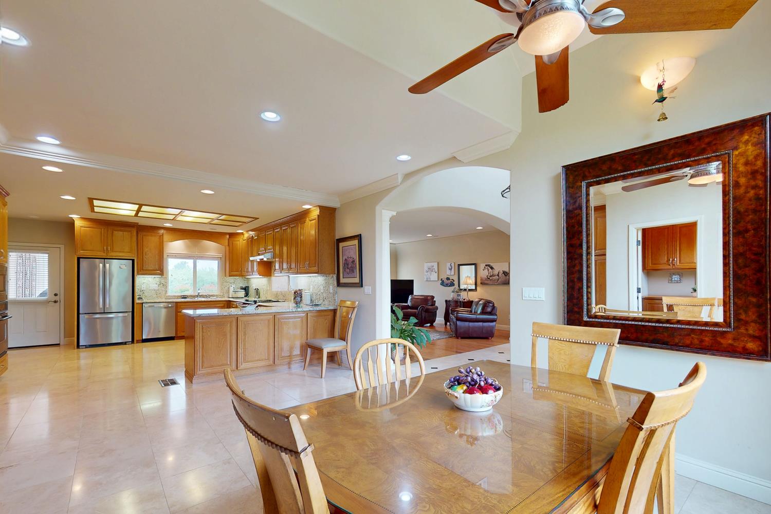 6640 Harrington Arbuckle CA 95912