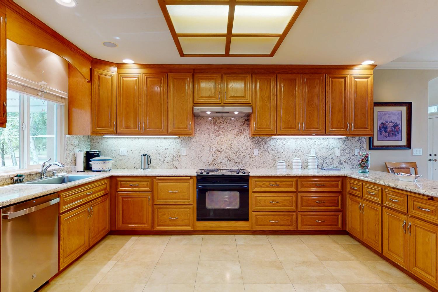 6640 Harrington Arbuckle CA 95912