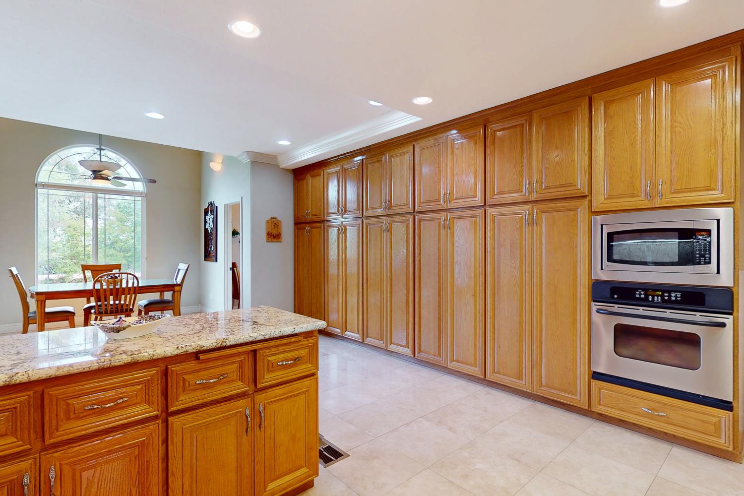 6640 Harrington Arbuckle CA 95912