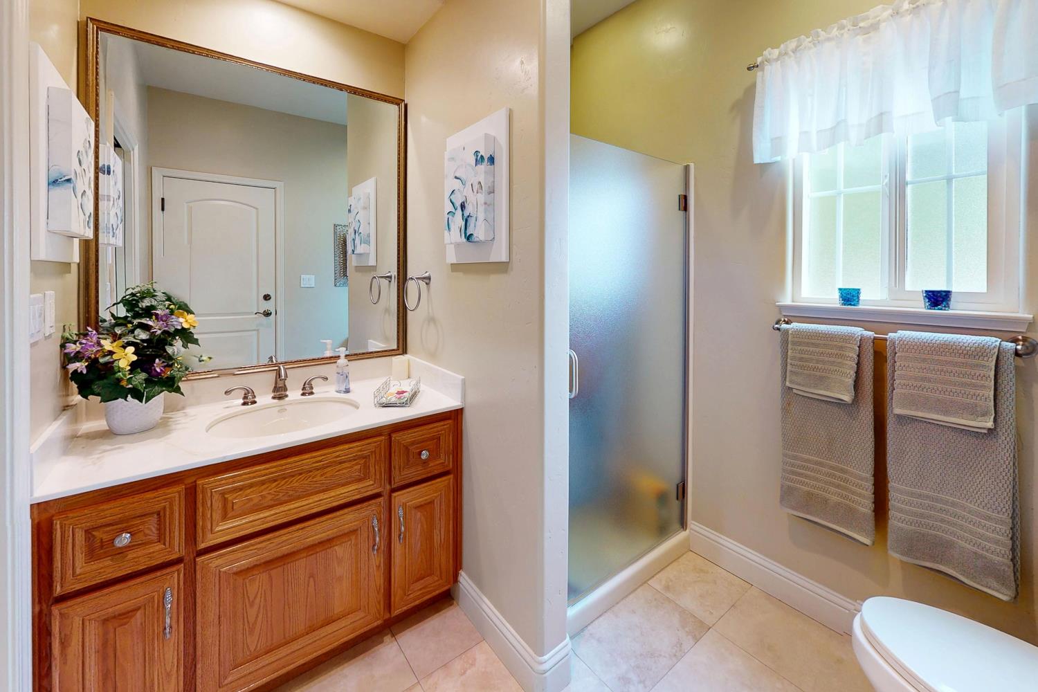 6640 Harrington Arbuckle CA 95912