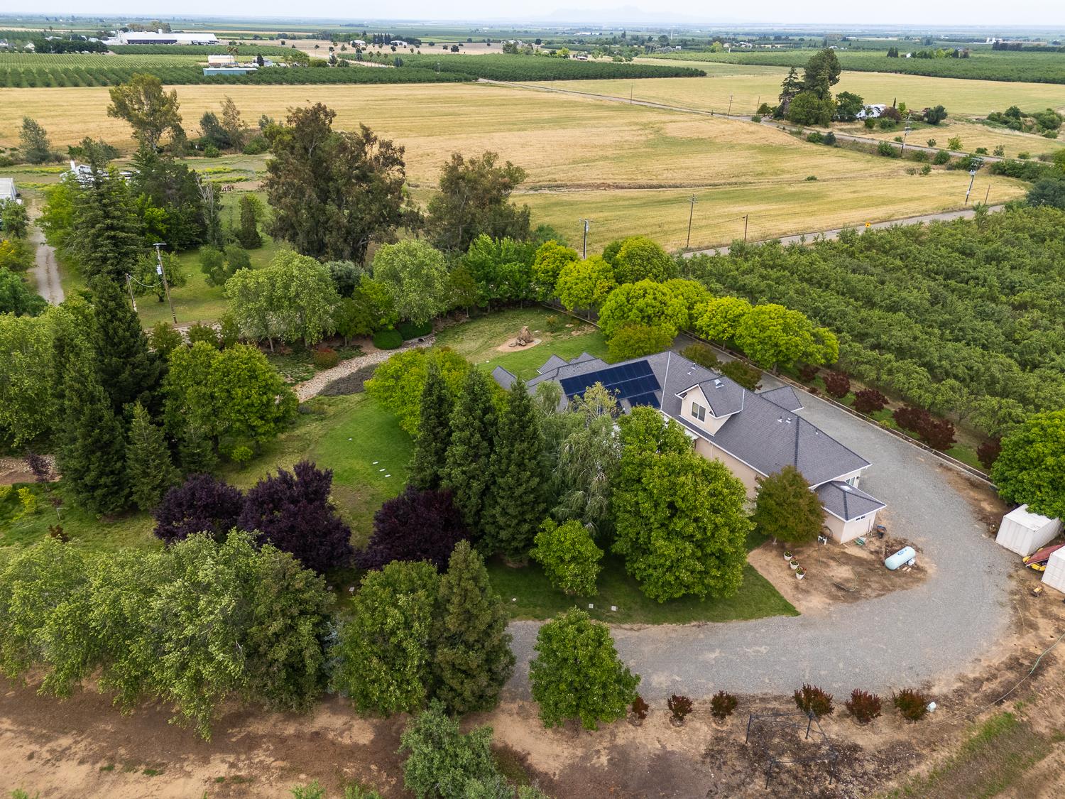 6640 Harrington Arbuckle CA 95912