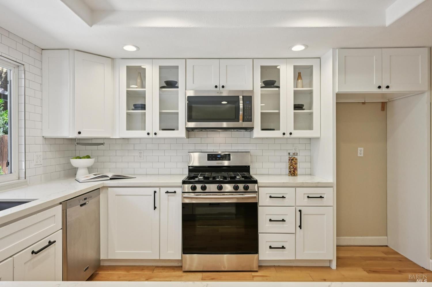 5427 Yerba Buena Road Santa Rosa CA 95409