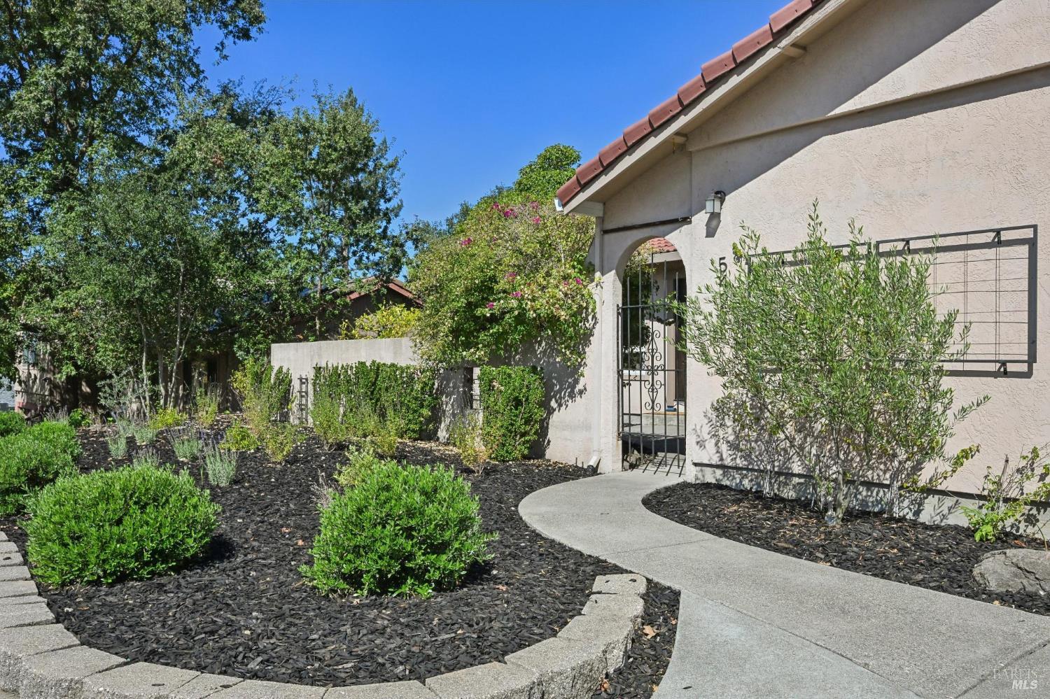 5427 Yerba Buena Road Santa Rosa CA 95409