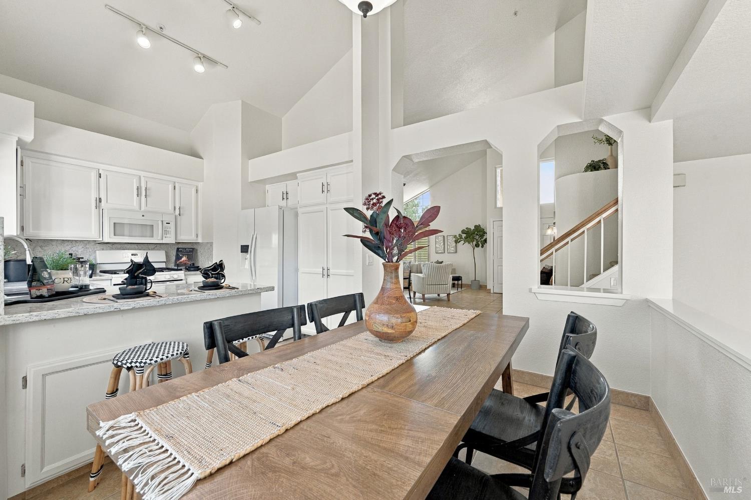 4122 Fireside Court Napa CA 94558