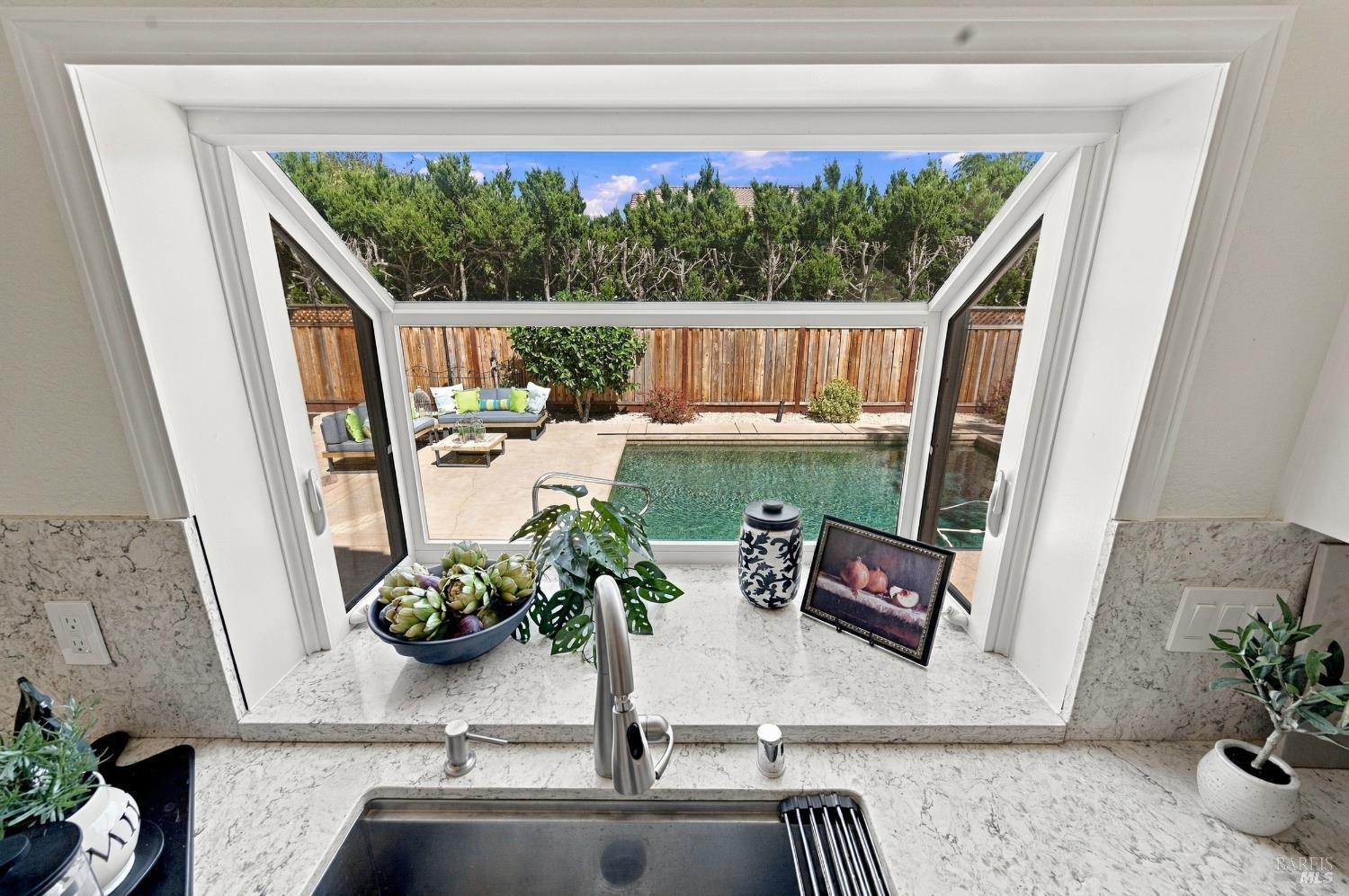4122 Fireside Court Napa CA 94558