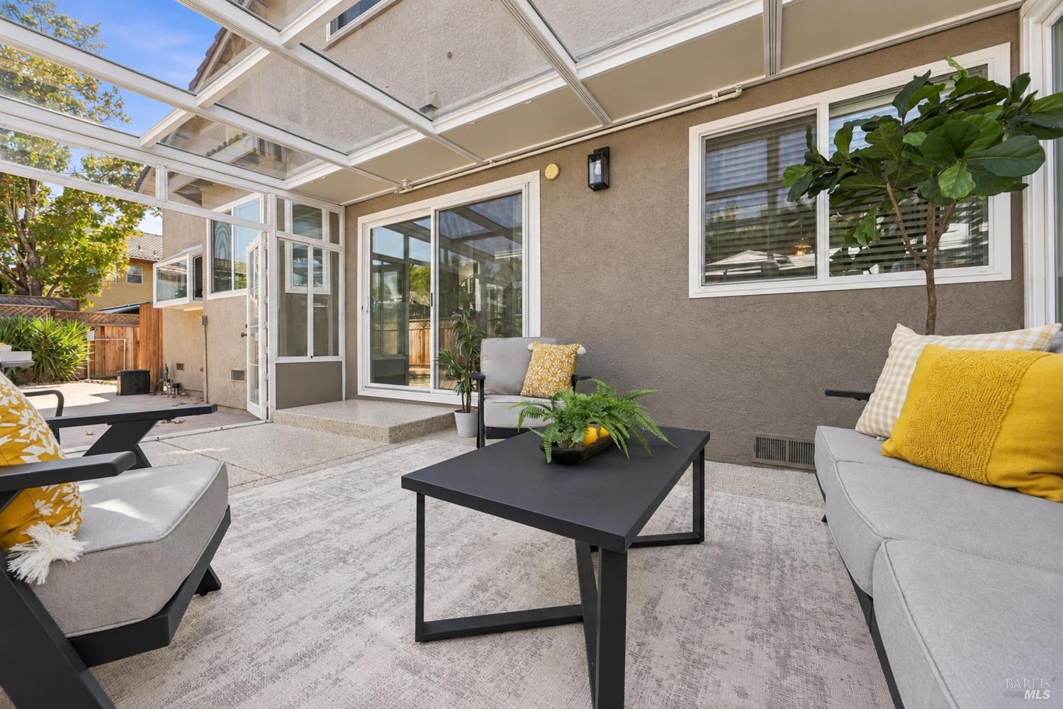 4122 Fireside Court Napa CA 94558